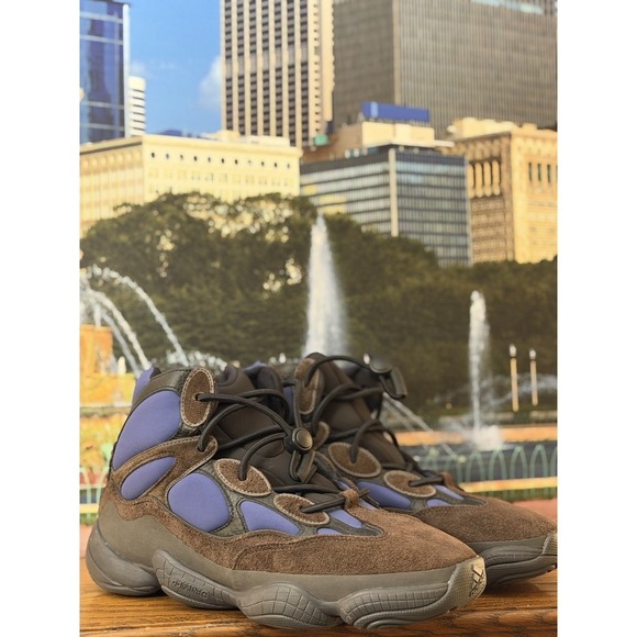 Size 11 - adidas Yeezy 500 High Tyrian Authentic No Og Box main image 11